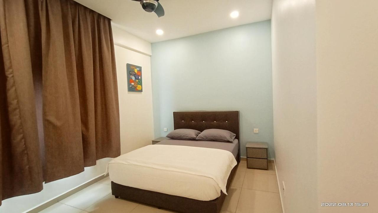 Austin @ Novo 8 Apartment Malacca Exterior photo